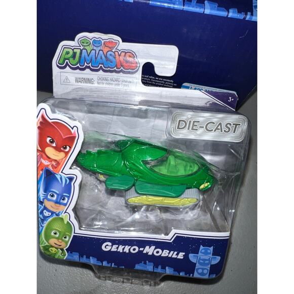 NIP Lot of 4 PJ Masks Toys